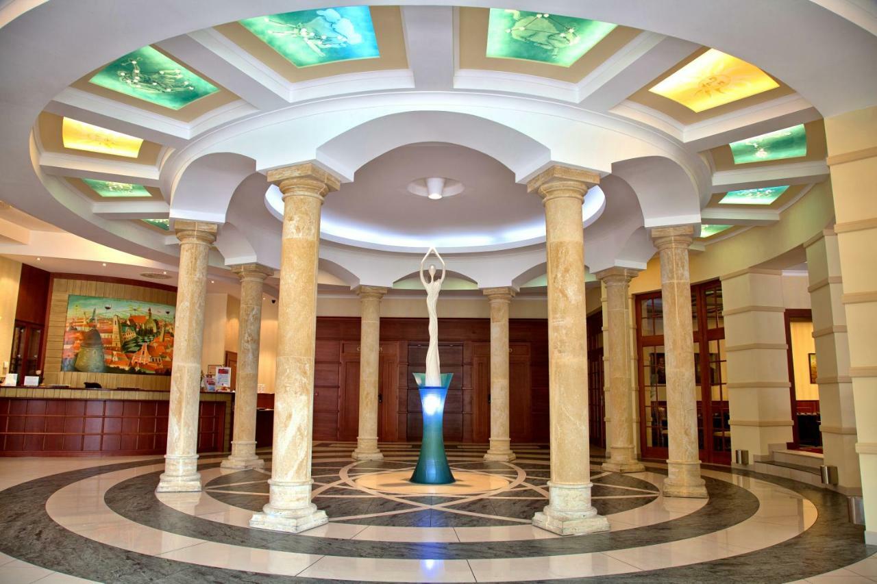 Hotel Sv. Ludmila Skalica Exterior foto